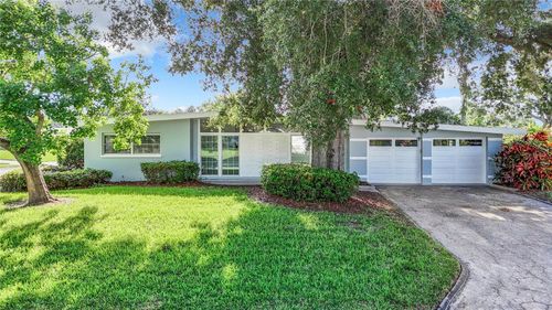 161 Overbrook St W, BELLEAIR BLUFFS, FL, 33770-1981 | Card Image