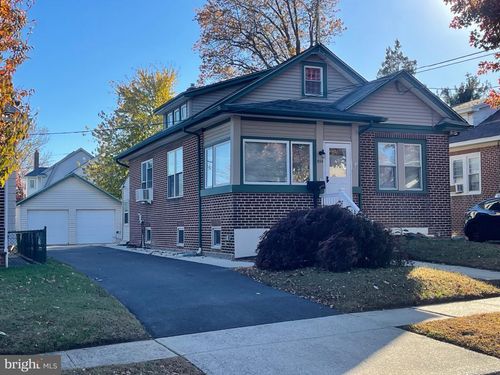 934 Mercer St, GLOUCESTER CITY, NJ, 08030-1145 | Card Image