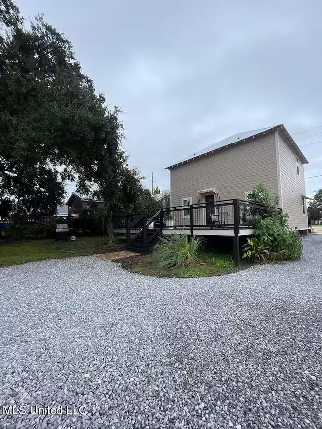 Back View of Property 2 | Image 28