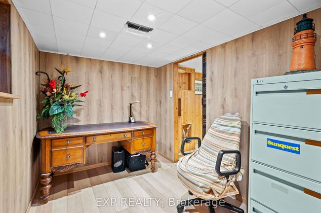 27 Stock Ave, House other with 3 bedrooms, 2 bathrooms and 6 parking in Etobicoke ON | Image 34