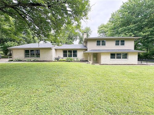 3025 Seminole Drive, Jeffersonville, IN, 47130 | Card Image