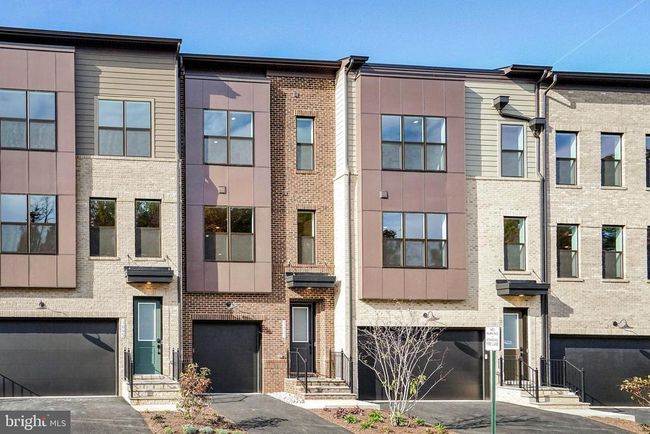 1613 Fellowship Sq, Townhouse with 3 bedrooms, 5 bathrooms and null parking in RESTON VA | Image 17