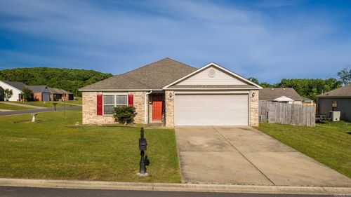 3605 Firefly Cir, Conway, AR, 72032-9237 | Card Image