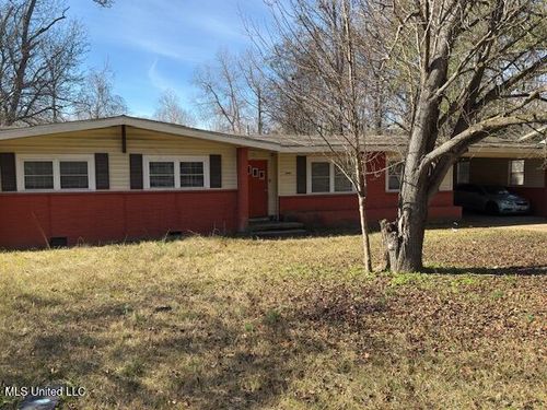 3777 Meadow Ln, Jackson, MS, 39212-4720 | Card Image