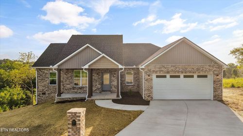 2335 Louisiana Ct, Seymour, TN, 37865-4796 | Card Image