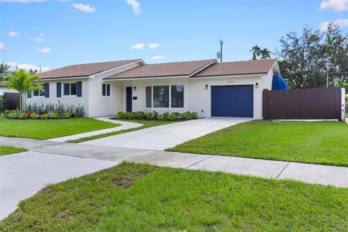 19221 Sw 92nd Rd, Cutler Bay, FL, 33157-8803 | Card Image