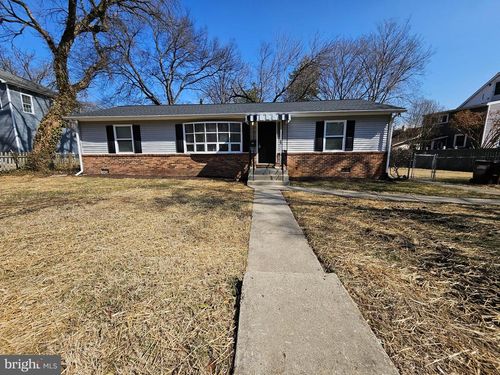 5901 Harrison Ave, RIVERDALE, MD, 20737-1932 | Card Image