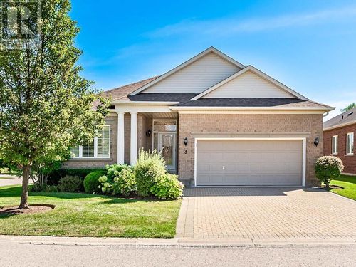 3 Little Ben, Whitchurch-Stouffville (Ballantrae), ON, L4A0K5 | Card Image