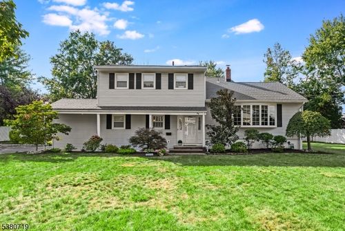 54 White Pl, Clark, NJ, 07066-2114 | Card Image