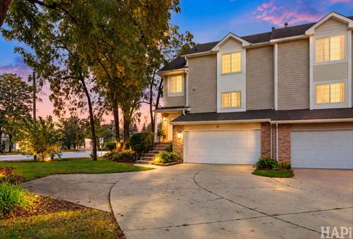 301 Stevens Ct, Grayslake, IL, 60030-3532 | Card Image