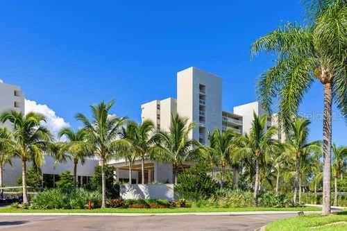 5203-250 Sands Point Rd, LONGBOAT KEY, FL, 34228-3930 | Card Image