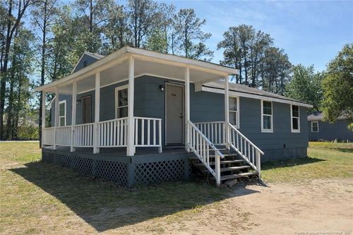 560 W Manchester Rd, Spring Lake, NC, 28390-2312 | Card Image