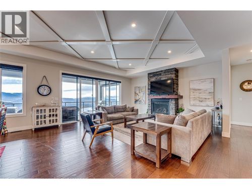 7429 Sun Peaks Dr, Vernon, BC, V1B4C7 | Card Image