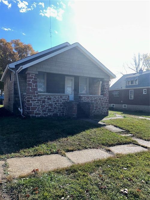 5820 Helen Ave, Jennings, MO, 63136-3627 | Card Image