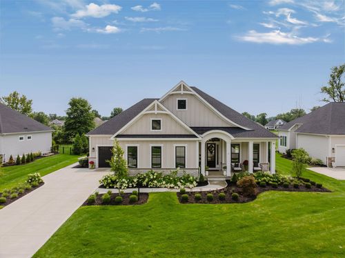 7940 Genova Dr, Galena, OH, 43021-9811 | Card Image