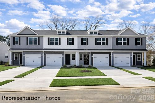 5941 Wallace Ave, Charlotte, NC, 28212-2397 | Card Image