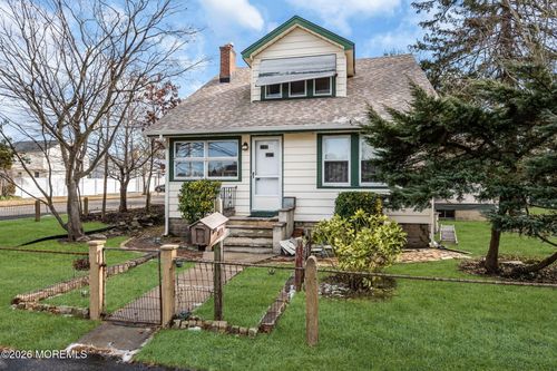 501 Cable Ave, Beachwood, NJ, 08722-3639 | Card Image