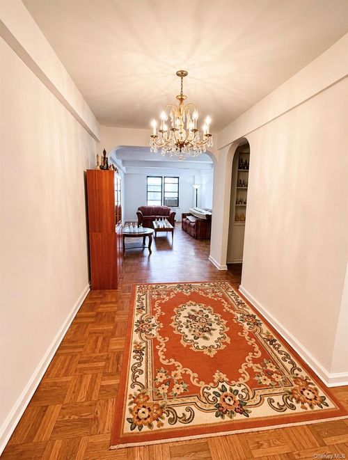 3g-420 W 206th St, New York, NY, 10034-3623 | Card Image