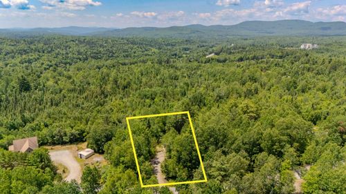 61 Thorn Hill Rd, Bethlehem, NH, 03574-4033 | Card Image