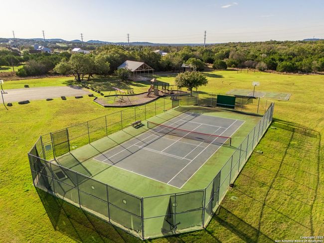 859 Indigo Run Dr, House other with 4 bedrooms, 3 bathrooms and null parking in Bulverde TX | Image 72