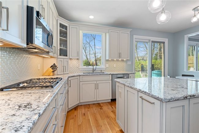 208 Gander Dr, House other with 4 bedrooms, 5 bathrooms and 3 parking in Wexford PA | Image 15