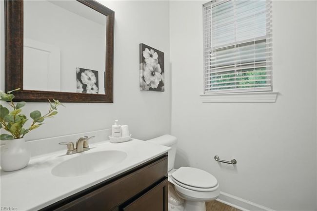 637 Middleton Way, House other with 5 bedrooms, 4 bathrooms and null parking in Chesapeake VA | Image 17