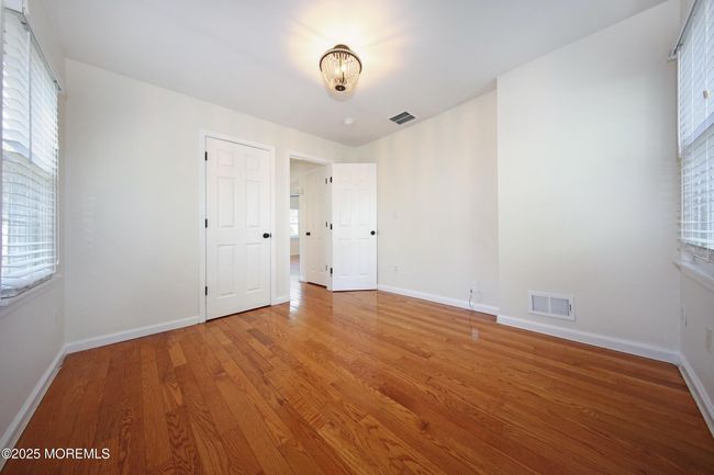 325 W Prospect Ave, House other with 2 bedrooms, 1 bathrooms and null parking in Keyport NJ | Image 22