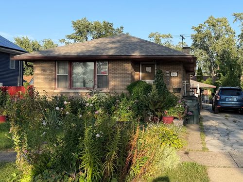 111 50th Ave, Bellwood, IL, 60104-1022 | Card Image