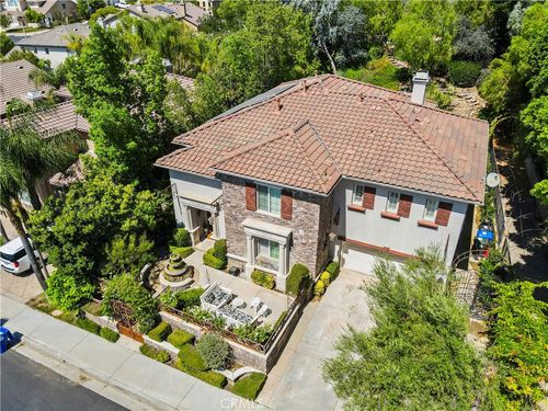 29123 Black Pine Way, Santa Clarita, CA, 91390 | Card Image