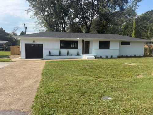 3520 Mimbro Ln, Chattanooga, TN, 37412-1829 | Card Image