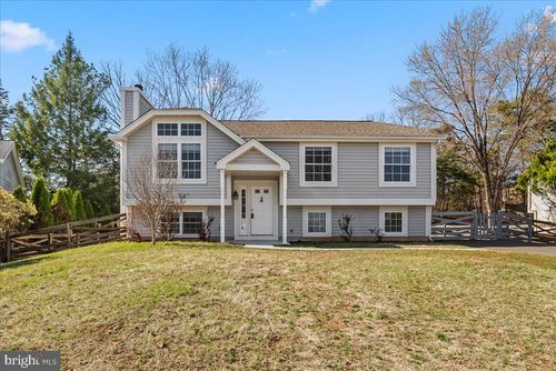 507 Lindsay Ct, STERLING, VA, 20164-5524 | Card Image