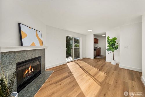 401-4831 Fauntleroy Way Sw, Seattle, WA, 98116-4562 | Card Image