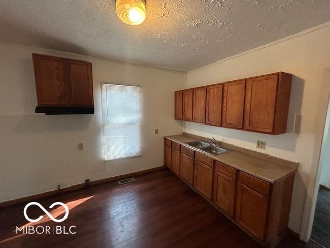 1342 W 18 Th St, House other with 3 bedrooms, 1 bathrooms and null parking in Indianapolis IN | Image 6