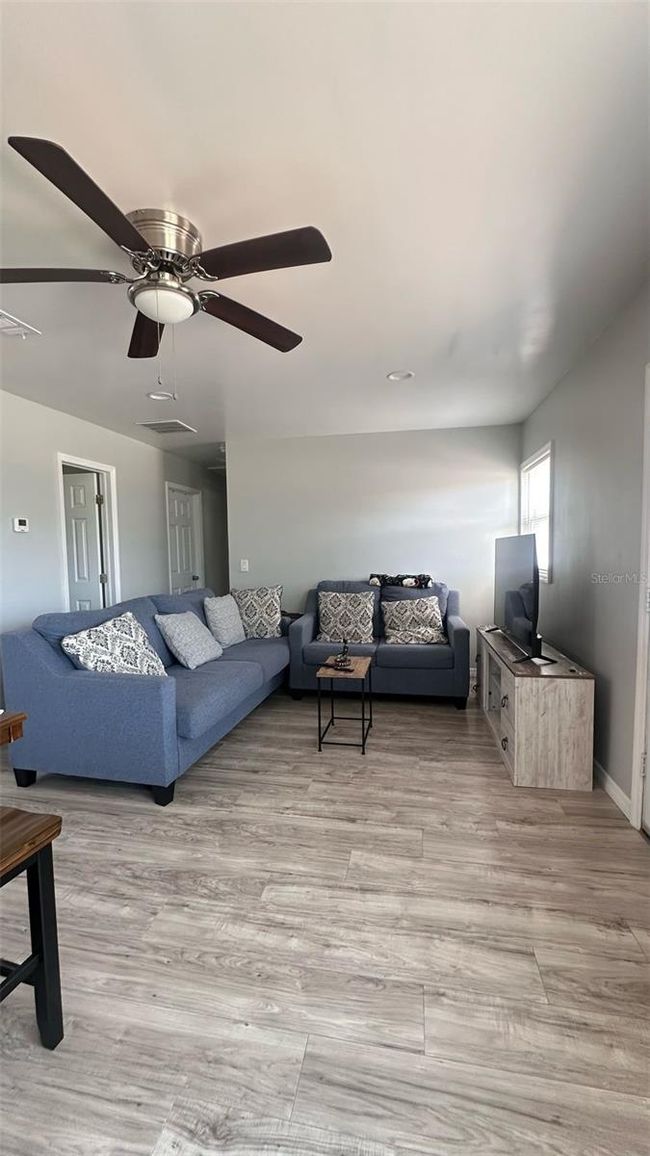 Livingroom | Image 4