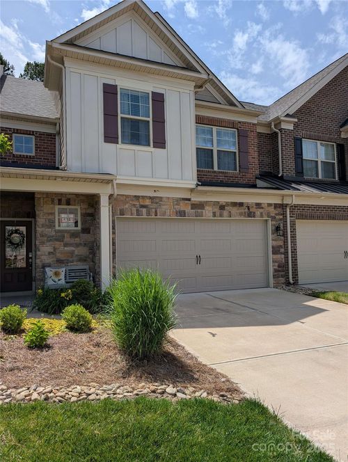 3049 Hartson Pointe Dr, Fort Mill, SC, 29707-6079 | Card Image