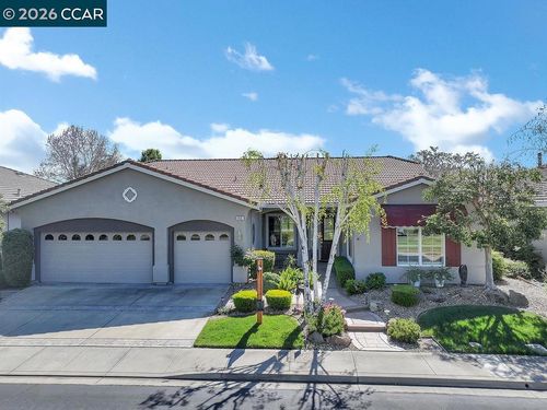 416 Stephens Dr, Brentwood, CA, 94513-6949 | Card Image
