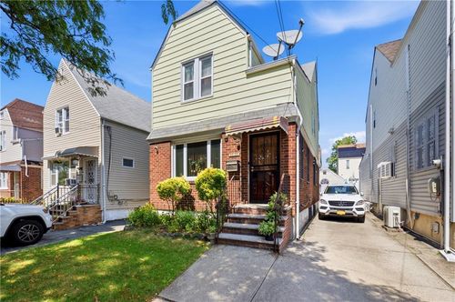 9023 210th Street, Queens Village, NY, 11428 | Card Image