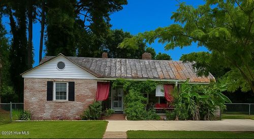 4311 Lee St, Ayden, NC, 28513-7176 | Card Image