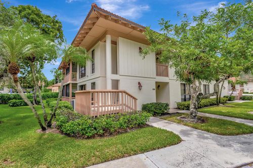 618 Brackenwood Cv, Palm Beach Gardens, FL, 33418-9040 | Card Image