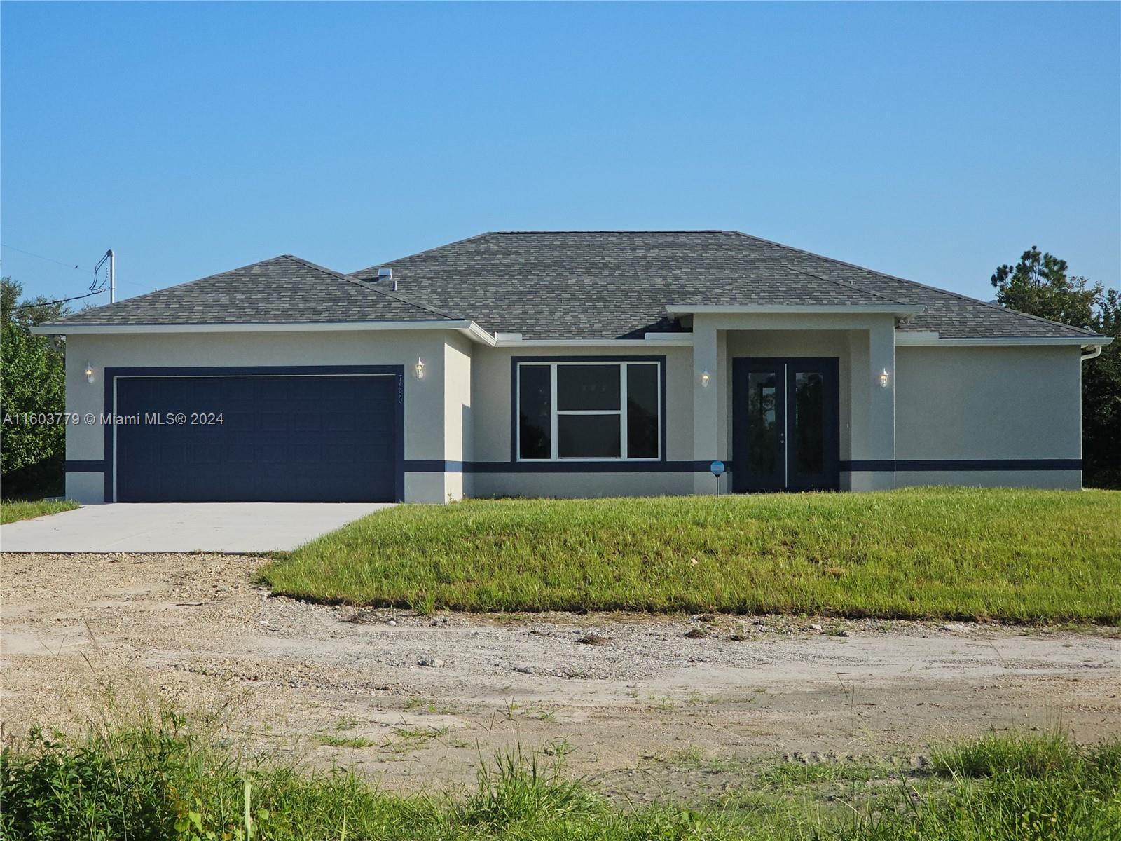 13th Ter, Labelle, FL 33935