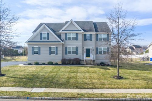 315 Crescent Dr, BORDENTOWN, NJ, 08505-2259 | Card Image