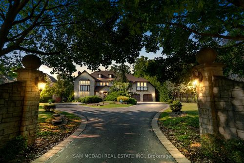 2235 Shawanaga Trail, Mississauga, ON, L5H3X6 | Card Image