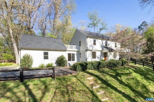 4053 Free Union Rd, CHARLOTTESVILLE, VA, 22901-5632 | Card Image