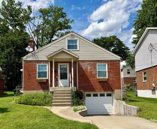 4624 Hunt Rd, Blue Ash, OH, 45242 | Card Image