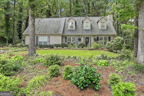 110 Greenbriar Trl, Lagrange, GA, 30241-9609 | Card Image