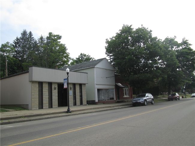 Main Street view near courthouse | Image 40