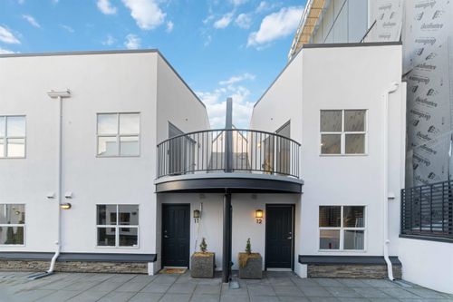 12-2880 W 4th Ave, Vancouver, BC, V6K1R2 | Card Image