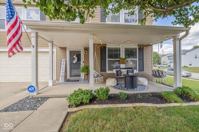 Cozy covered porch | Image 2