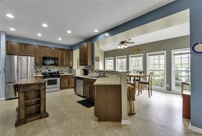 2233 Fox Chase Rd, House other with 4 bedrooms, 3 bathrooms and null parking in Lake View NY | Image 7