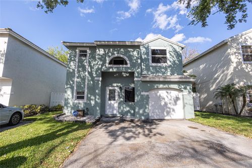 9871 Nw 2nd Ct, Plantation, FL, 33324-7096 | Card Image
